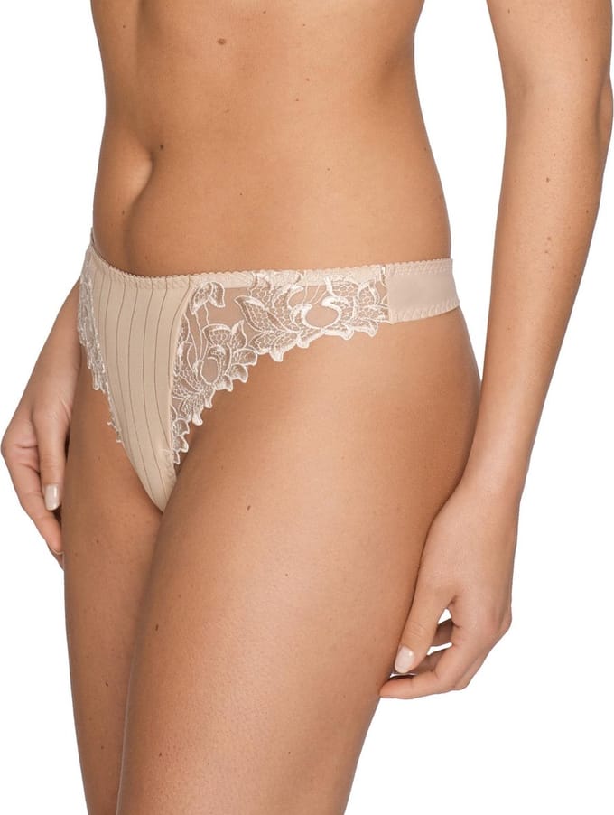 PrimaDonna Deauville String 0661810 Caffé Latte - maat 42