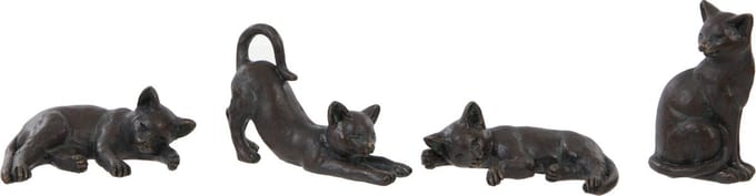 Set van 4 poezen / katten - klein formaat - set A