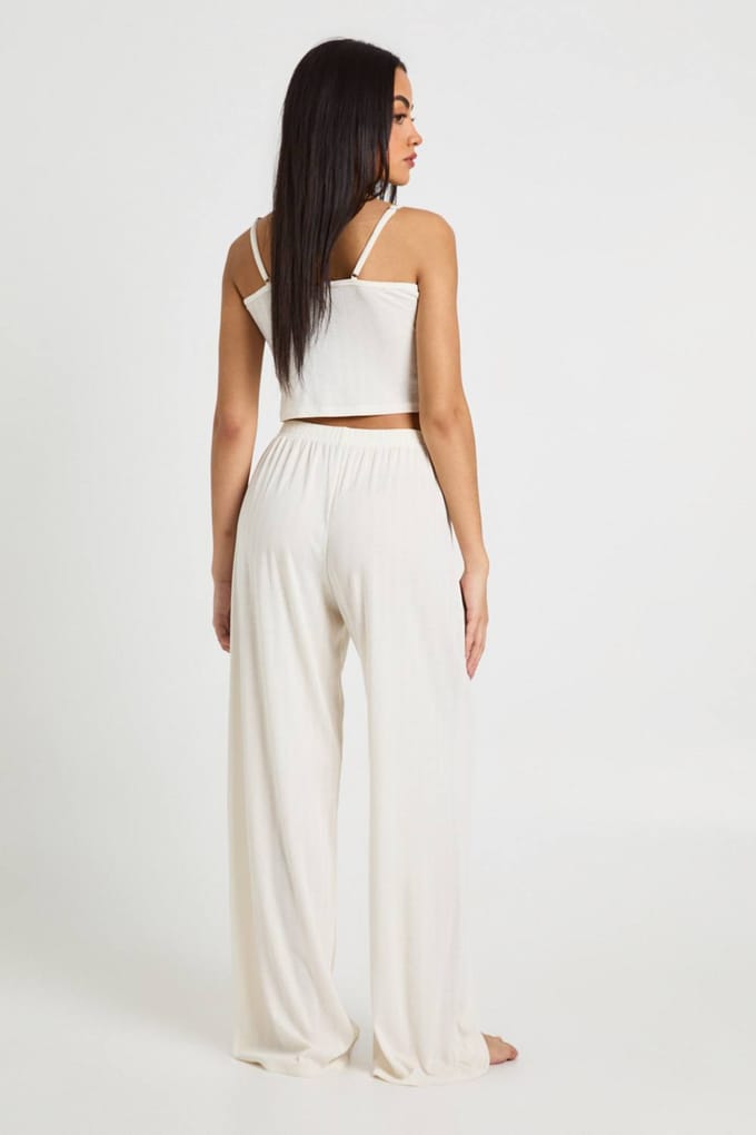 boohoo Dames Pointelle Hemdje En Wijde Pyjama Broek Set | Beige | Maat: 8