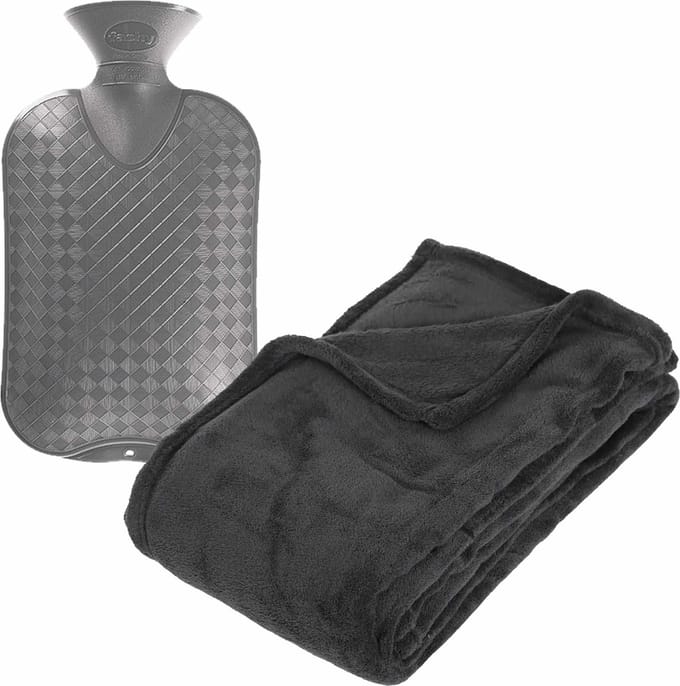 Fleece deken/plaid Antraciet 125 x 150 cm en kruik 2 liter