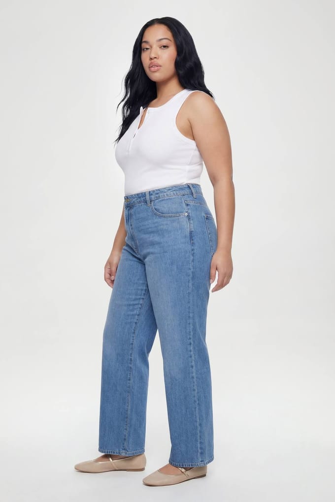 boohoo Dames Plus Basics Hoge Taille Boyfriend Jeans | Medium Gebleekt | Maat: 56