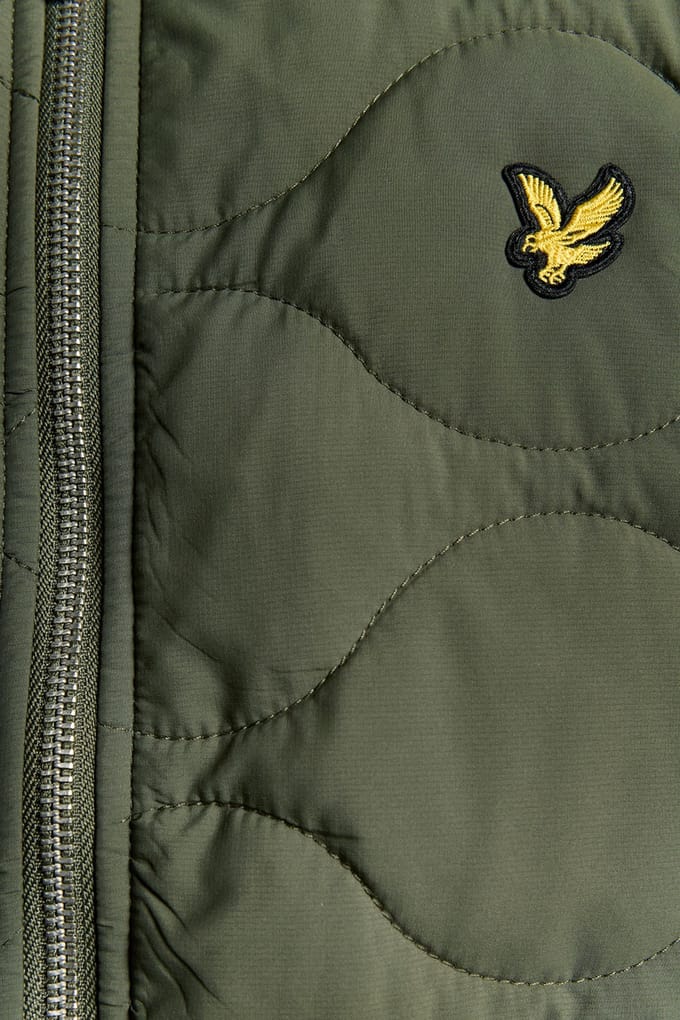 Lyle & Scott Quilted Ripstop Jacket Deep Depths Size: XXL | Light Jackets Outlet | Heren |