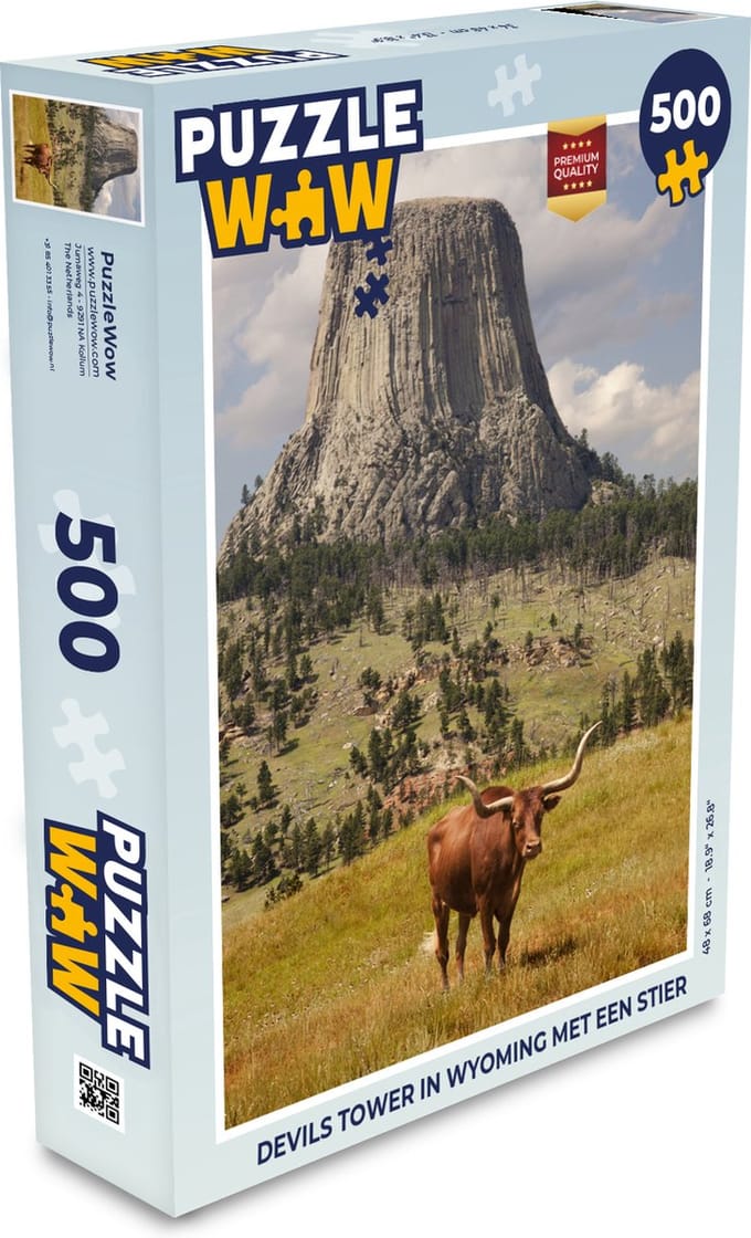 Puzzel Devils tower in Wyoming met een stier - Legpuzzel - Puzzel 500 stukjes