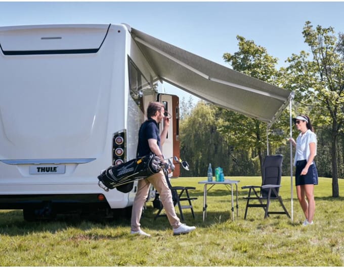 Thule 9200 230V 400 Wit-Sapphire Blue