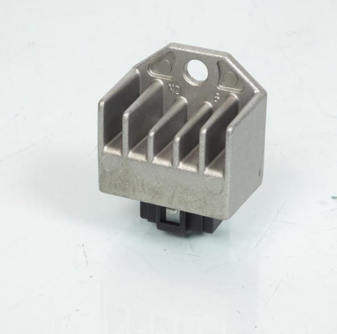 Régulateur redresseur de tension P2R pour Scooter Sym 50 Orbit 2 Neuf