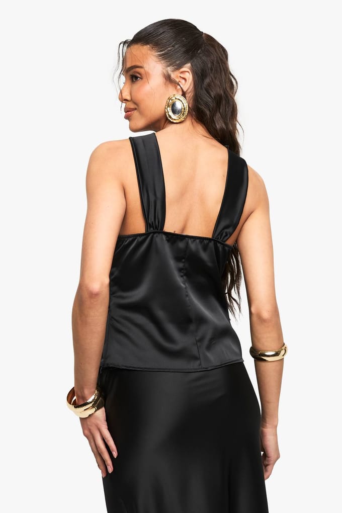 boohoo Dames Satijn Knoop Band Detail Top | Black | Maat: 12