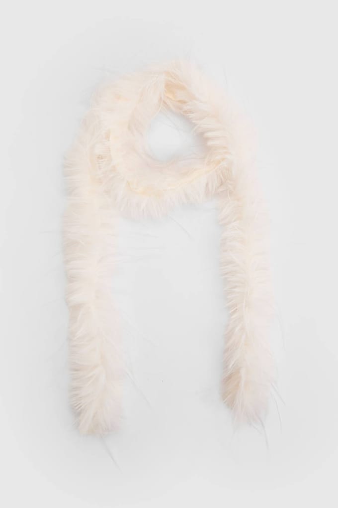 boohoo Dames Witte Nepveren Boa