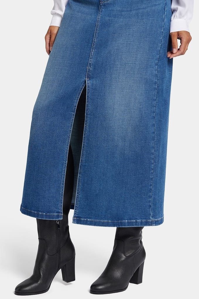 Hoge Taille Lange Rok Met Midden Voor Splitsing