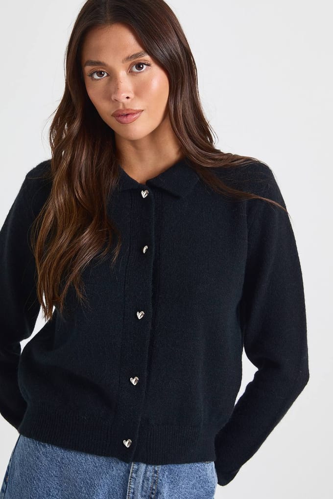 boohoo Dames Heart Button Collared Knitted Cardigan | Zwart | Maat: Small