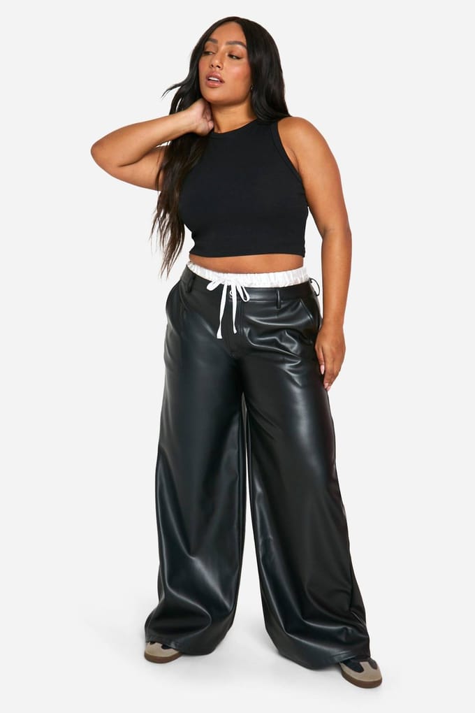 boohoo Dames Plus Satin Boxers met Tailleband en Wijde Pijpen | Black | Maat: 26