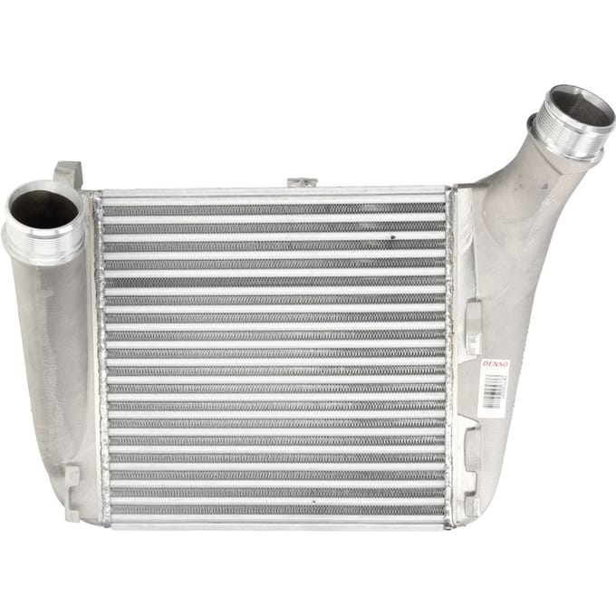 Intercooler DENSO DIT02031