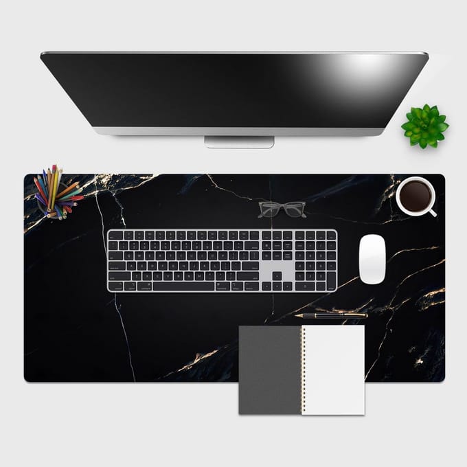 Groot bureauonderlegger Bureaumat Vinyl Donker Marmer 90x40 cm - Krasbestendig en Antislip