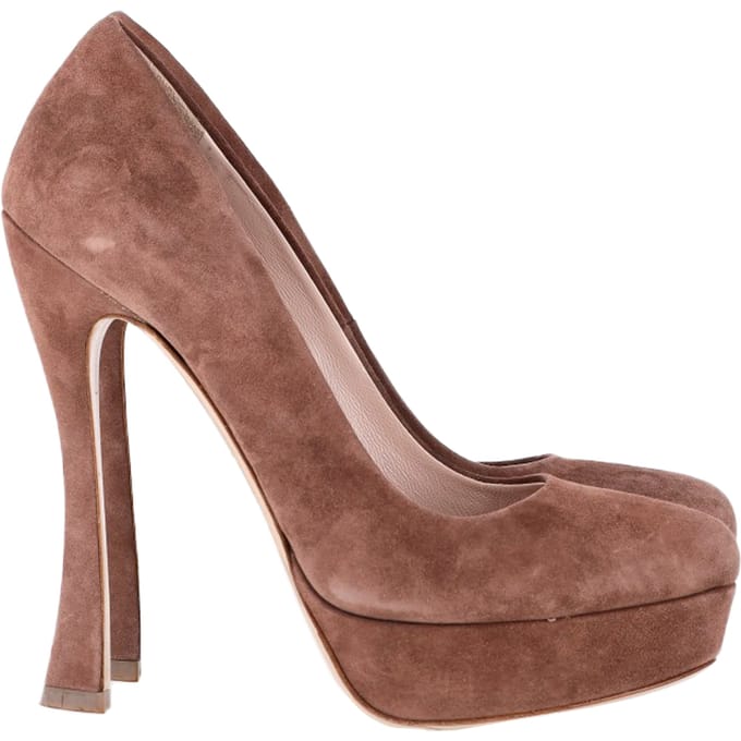 Miu Miu Platform Pumps in Bruin Suède