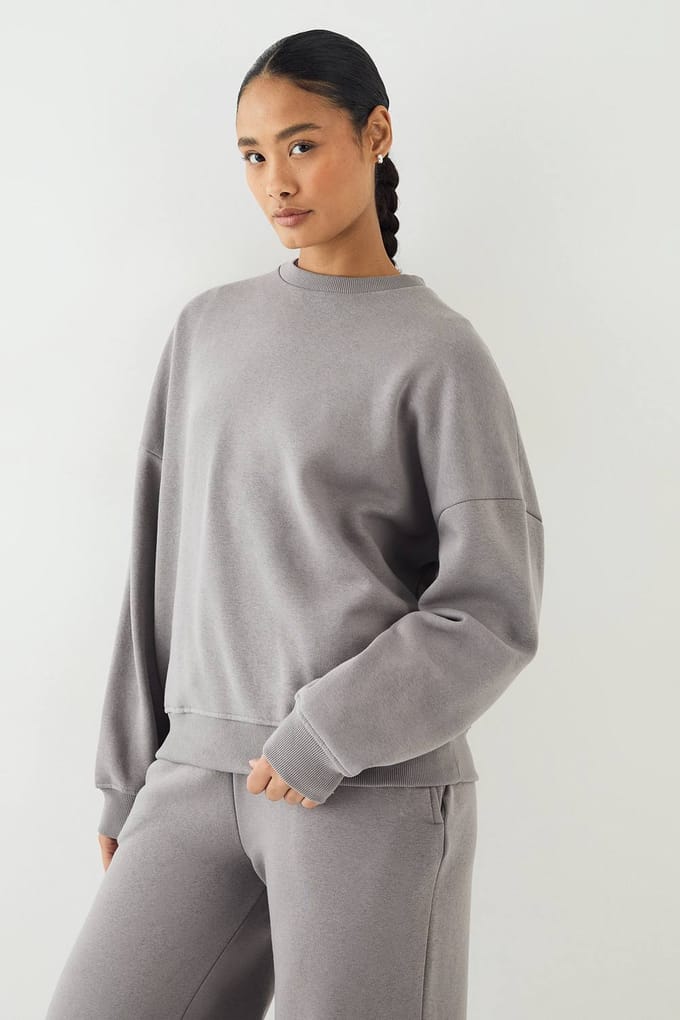 Dames DSGN Studio Self Fabric Applique Oversized Sweatshirt | Charcoal | Maat: 3XL