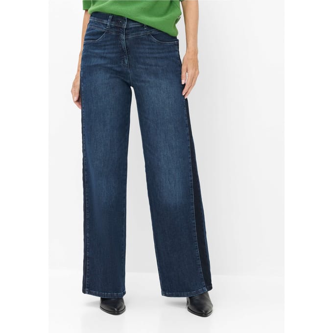 Raphaela by Brax Dames Jeans  Style LAURA FLARED STONED PLUS GALON IN DARK BLUE, denim blauw regular, maat 52