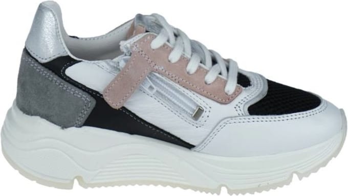 Giga Sneaker