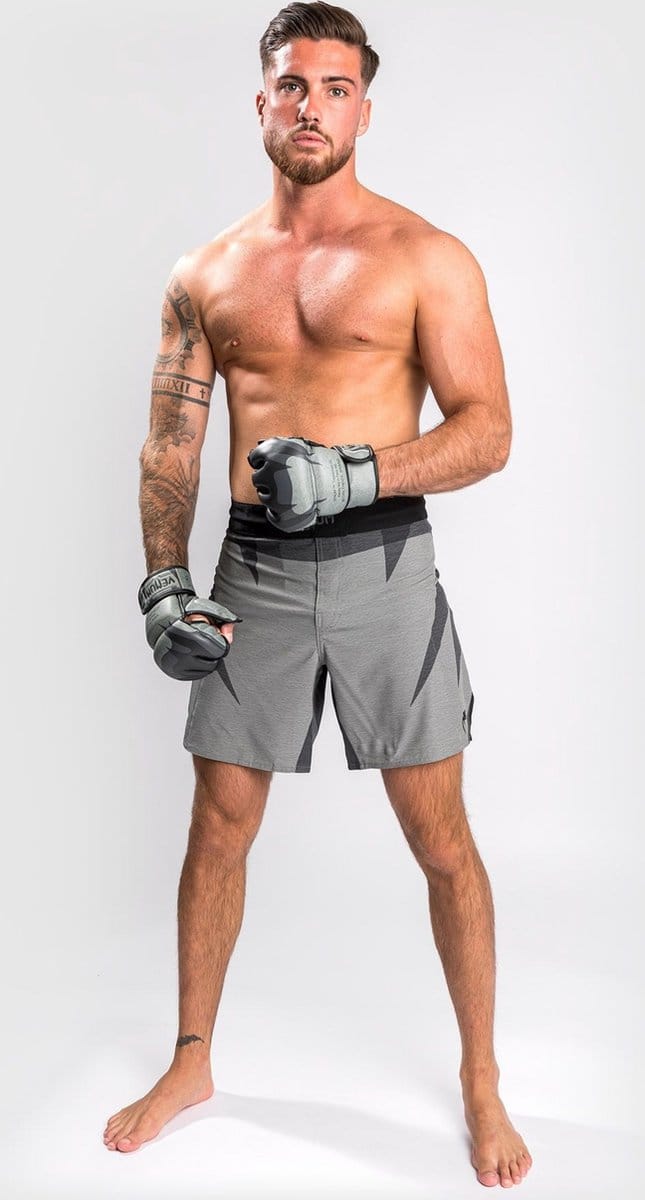 Venum Stone Fightshort Mineraal Groen