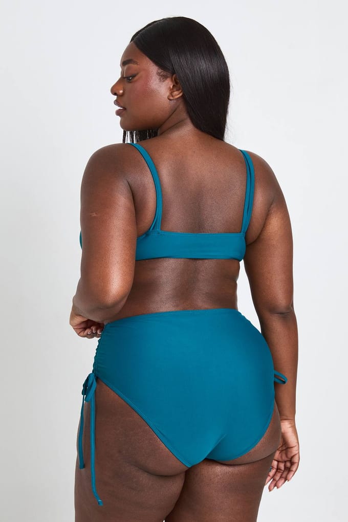 boohoo Dames Plus Zwemkleding Essentials Buikcontrolerende Hoge Taille Slip | Washed Teal | Maat: 48