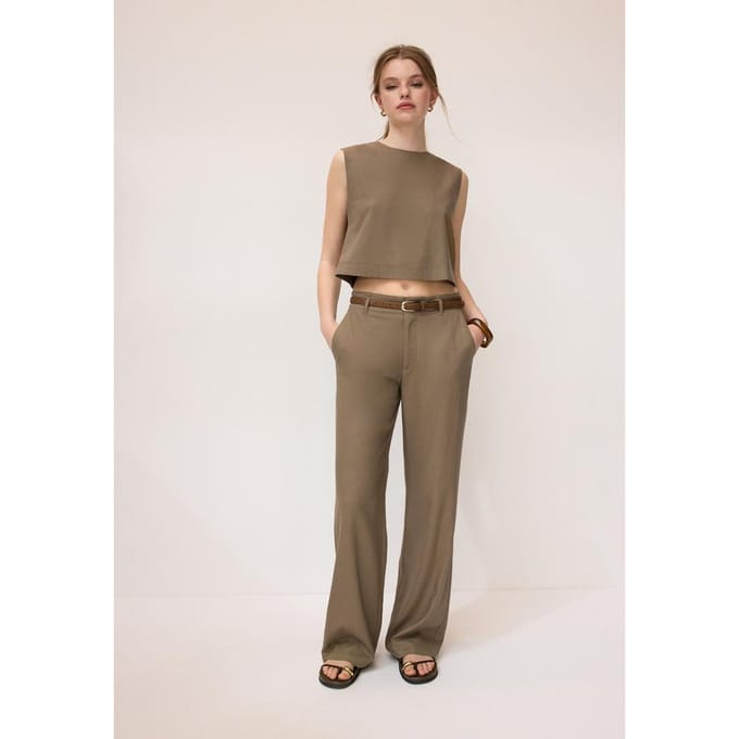 Stradivarius Rechte broek met riem en linnen-look  Bruin 42