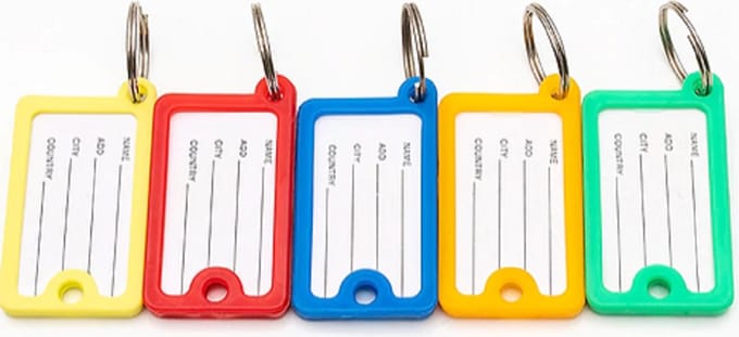 Gadgetpoint - Sleutelhanger Naamplaatjes - Naam Adres - Hanger - 5 stuks - Vierkant - Multicolor