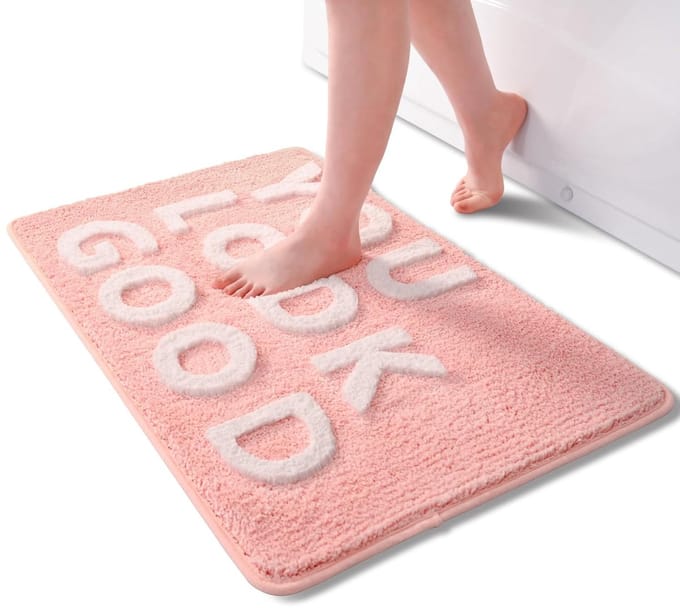 Roze Pluche Badmat met 3D-effect - Comfortabel en Antislip - 1 stuk