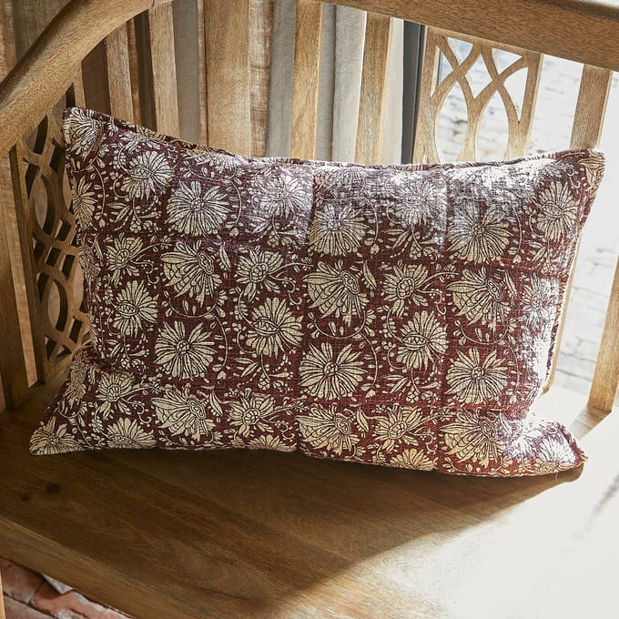 LOBERON Kussenhoes Soleique bordeaux/wit