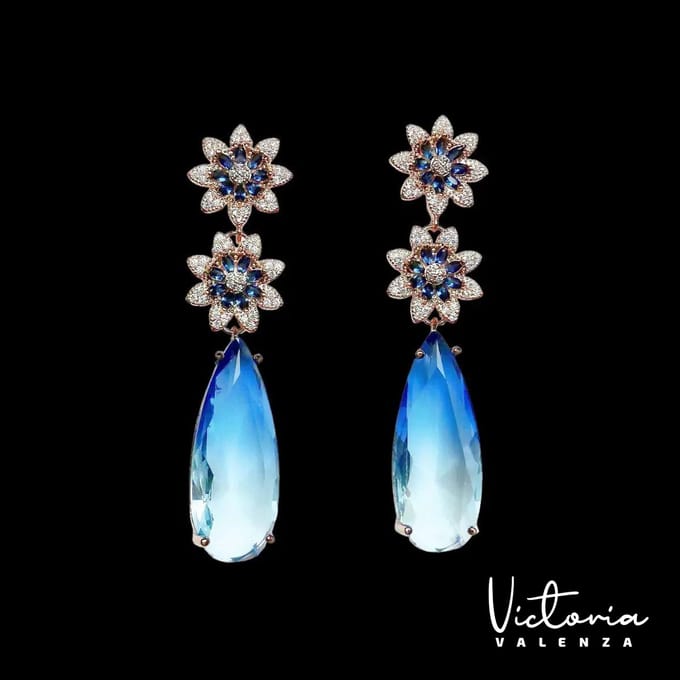 Victoria Valenza Fiore oorbellen - Messing - Blauwe Steen - Rosegoud
