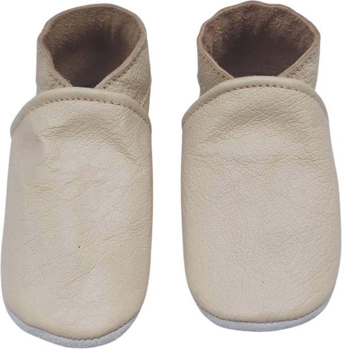 Cremekleurige effen leren babyslofjes van Baby-Slofje maat 24/25