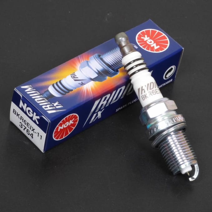 Ngk Bkr6eix-11 Iridium Bougie Zilver