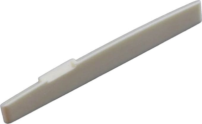 Allparts BS0269000 Gecompenseerd zadel van been voor Taylor® gitaren 71x3x9,5 mm
