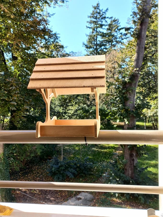 Vogelvoederhuisje, handgemaakt, decoratief, 500 Beperkte exemplaren