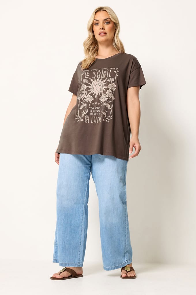 Yours Bruin 'Le Soleil' Tshirt Met Zonprint Size 54-56
