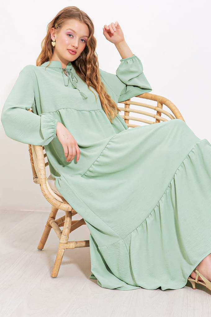Maxi-jurk met Strikdetail