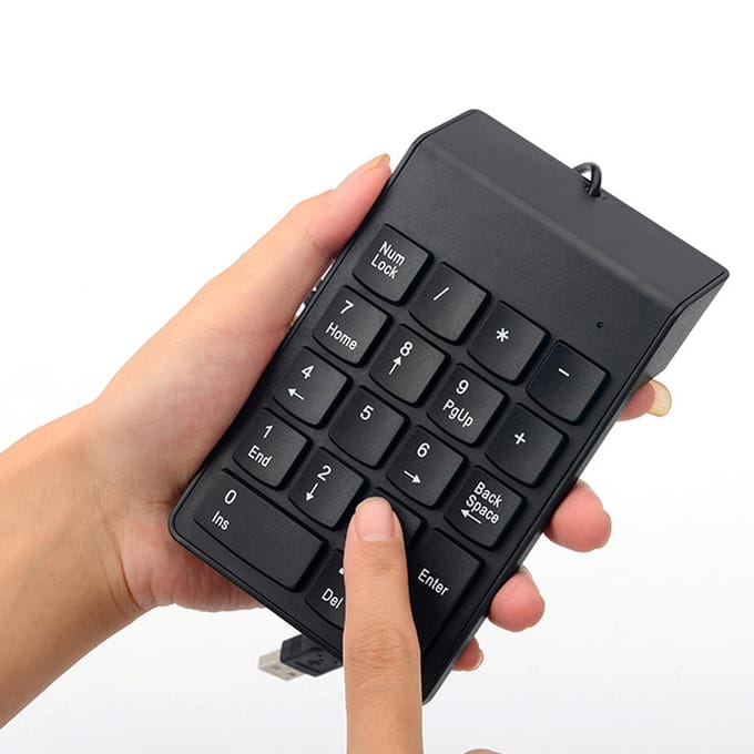 Bedraad USB numeriek toetsenbord Mini numeriek toetsenbord Digitaal toetsenbord 18 toetsen voor pc