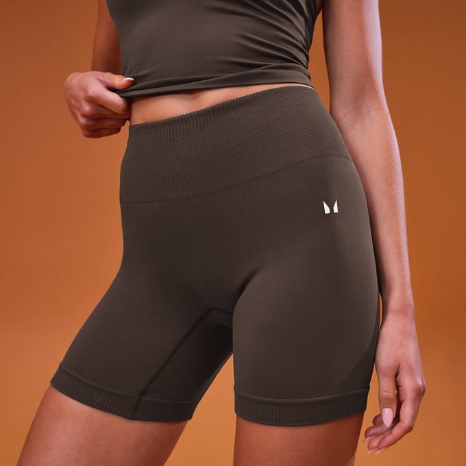 MP Women's Tempo Seamless Scrunch Short - Cacao - S