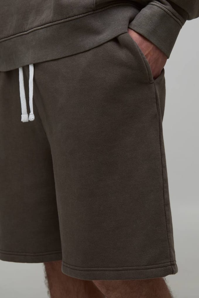 Ruimvallende Essential Gewassen Jersey Short | Washed Chocolate | Size Large