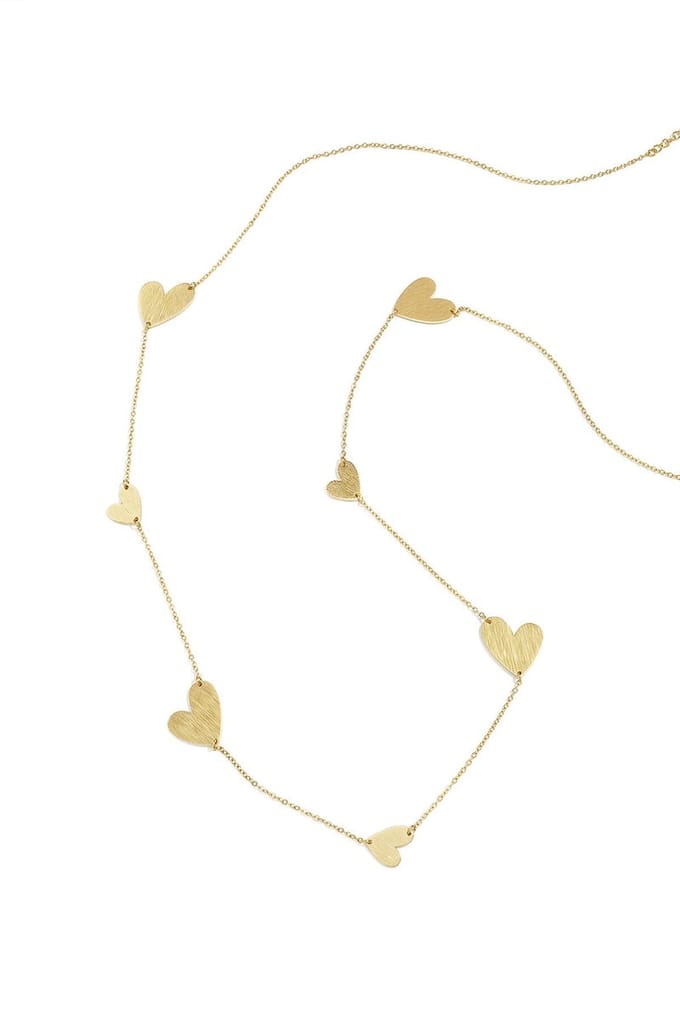 Lange ketting met hartjes in verschillende maten