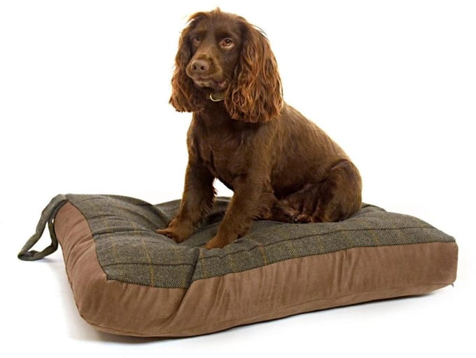 Hondenkussen Tweed Bruin - 98x72 - Suede onderkant - Tweedmill