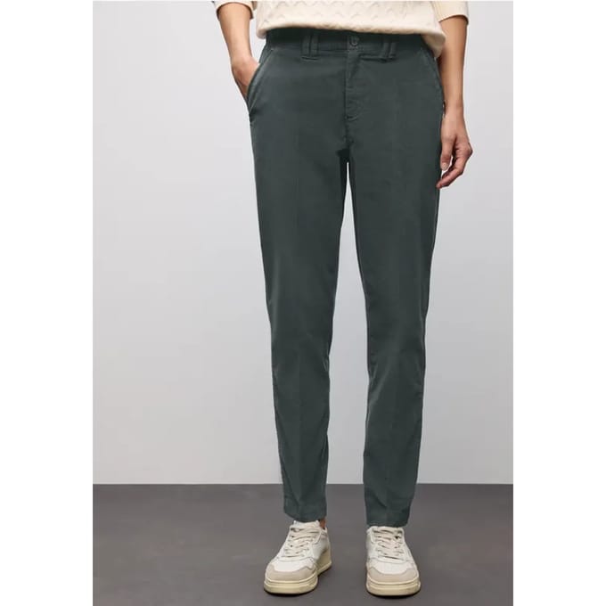 Zachte fluwelen chino