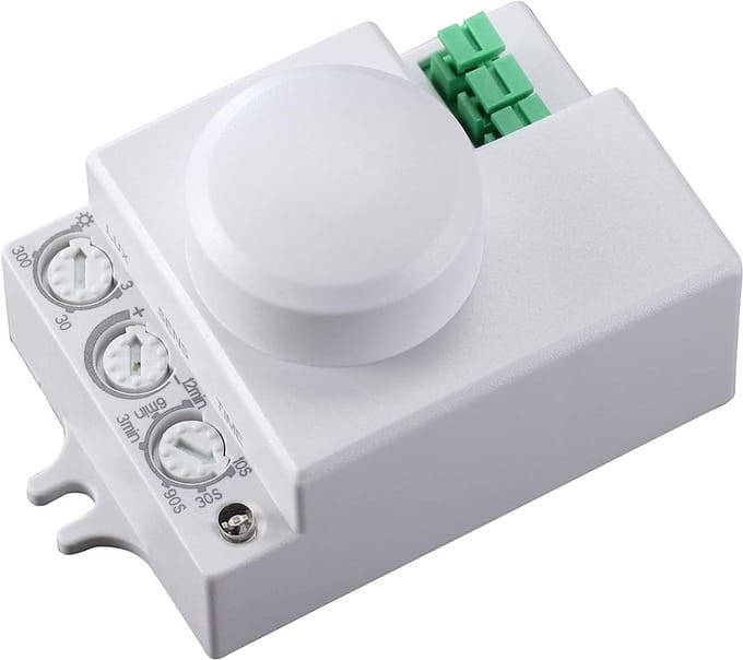 Bewegingsmelder met dubbele technologie - PIR en magnetron met 360° detectie