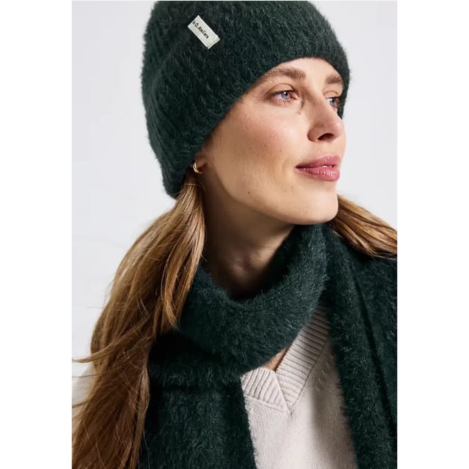 Beanie van verengaren