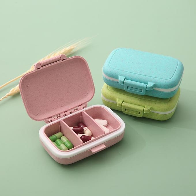 Mini étui organisateur de pilules Portable 3 grilles, pilulier, conteneur de stockage de comprimés, boîte à pilules hebdomadaire, étui à pilules, distribution de médicaments vert