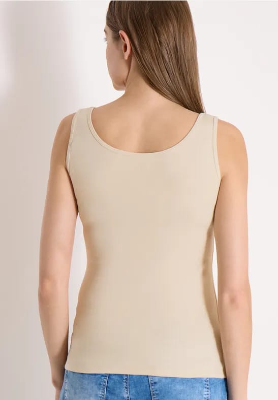 Basis top