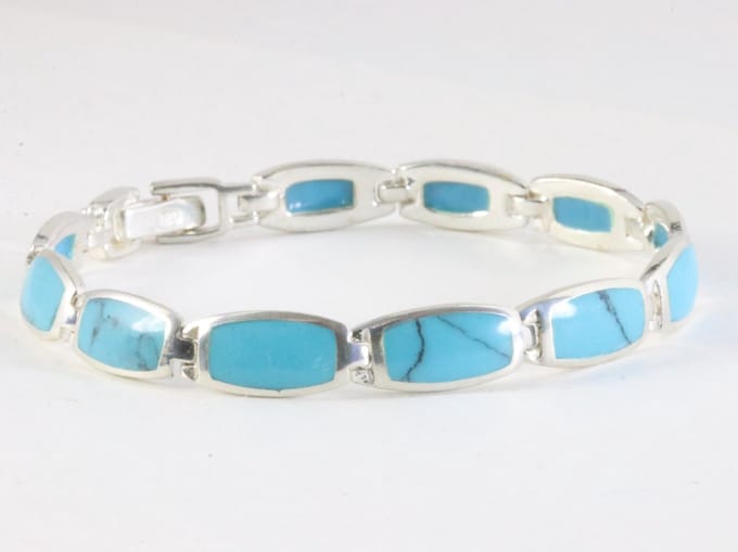 Hoogglans zilveren armband met blauwe turkoois