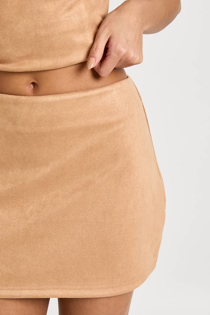 boohoo Dames Nep suede top & minirok co-ord | Tan | Maat: 14