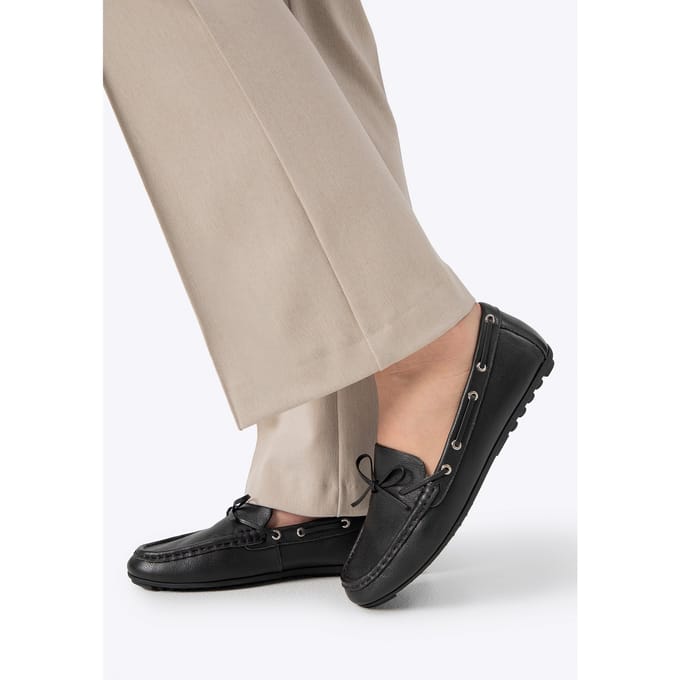 Wittchen Dames Leren Mocassins met Band Zwart Natuurlijk Leer