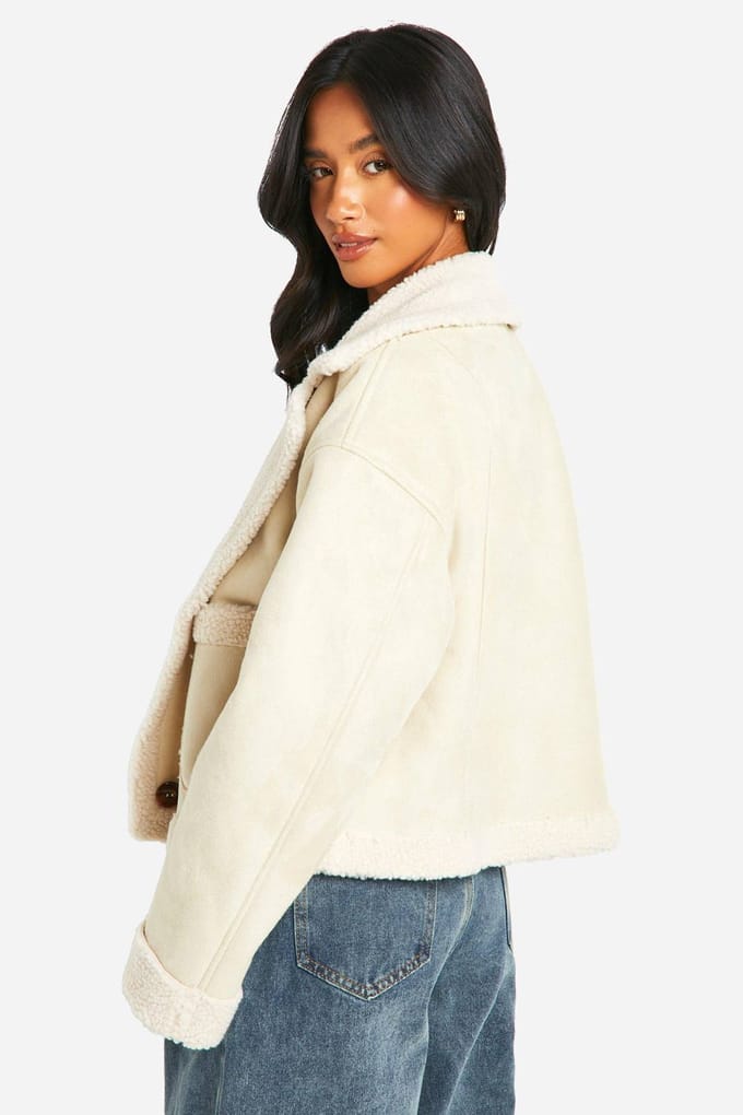 boohoo Dames Petite Borg Voering Kunstsuede Jas | Stone | Maat: 16