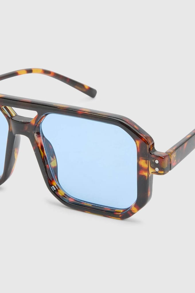 boohoo Dames Oversized Vierkante Blauwe Lens Aviator Zonnebril | Brown