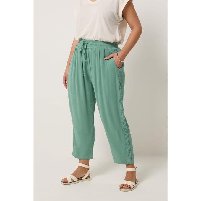 Yours Mint Cropped Broek Met Gehaakte Zijkanten Size 42