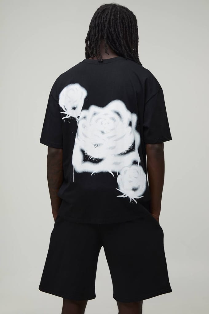 Oversized Graffiti Spray Roos T-shirt & Short Set | Black | Size Medium